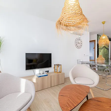 Brisa By Solaga Homes Apartment *
